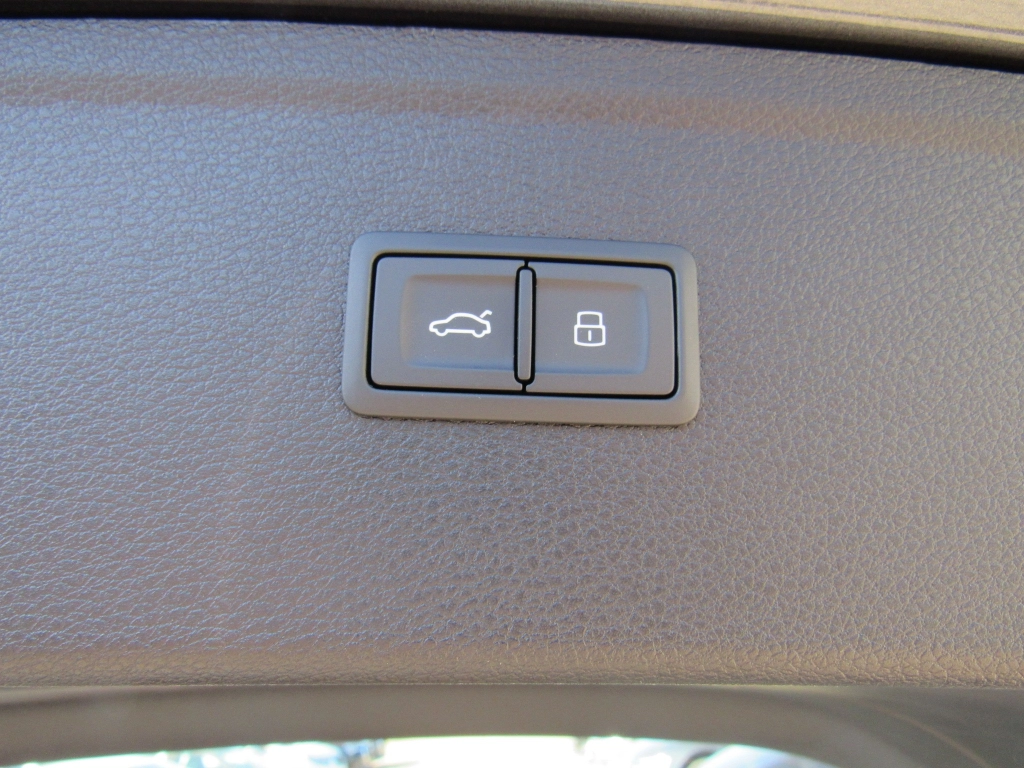 Audi Q5 S-Line 40TDI Quattro, AHK,Tour+Stadt