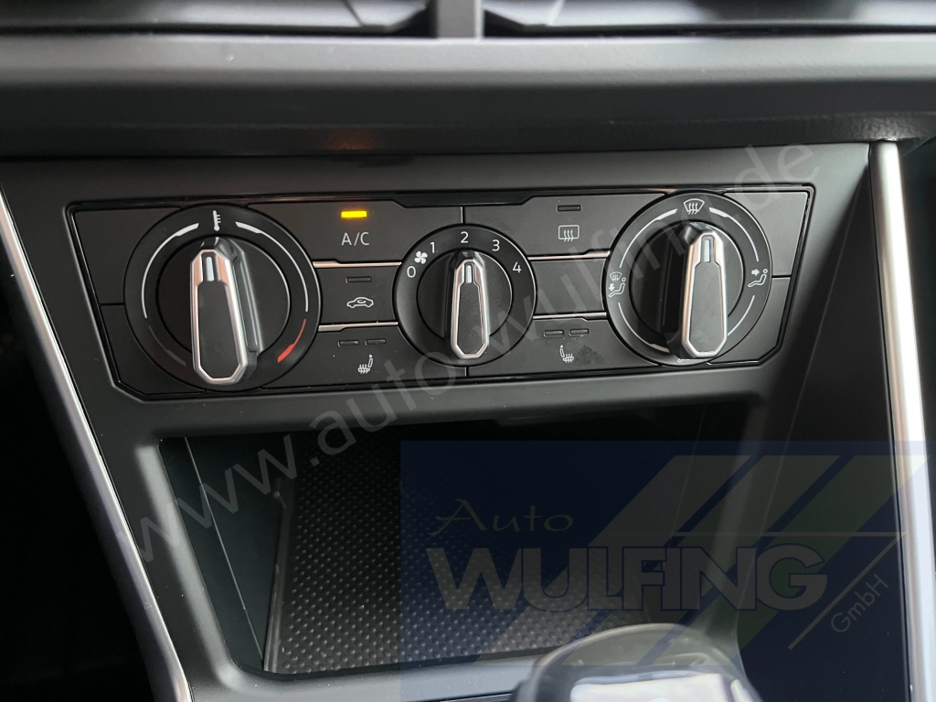 VW Polo Life 1.0TSI DSG IQ-Drive ACC LED-SW Digital Cockpit