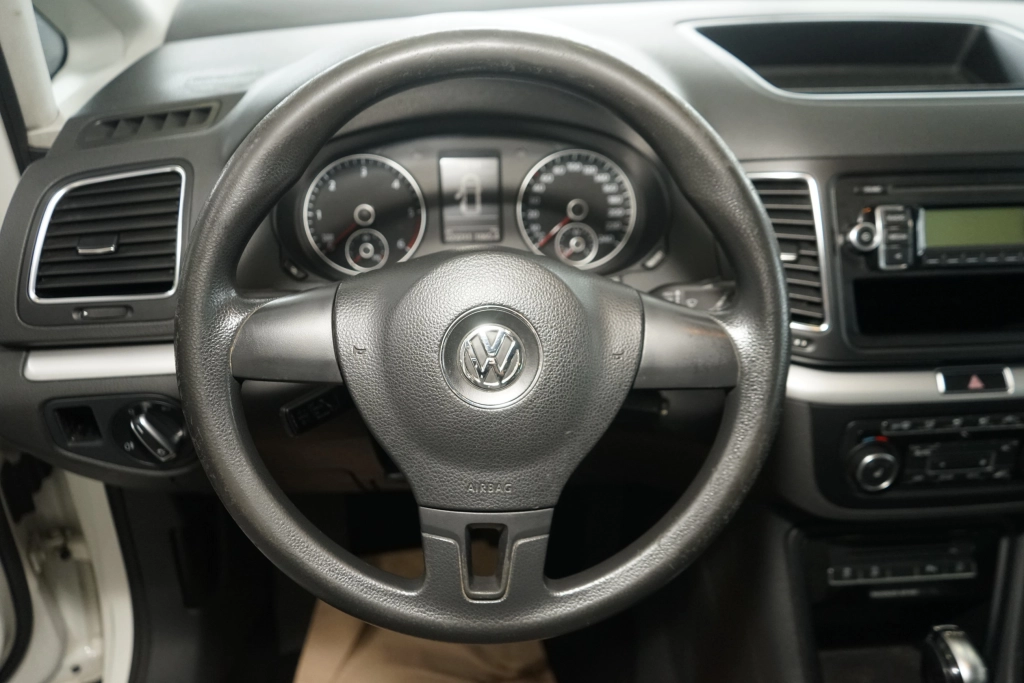 VW Sharan Trendline BMT+PANO+KLIMA+AHK+TEMPOMAT