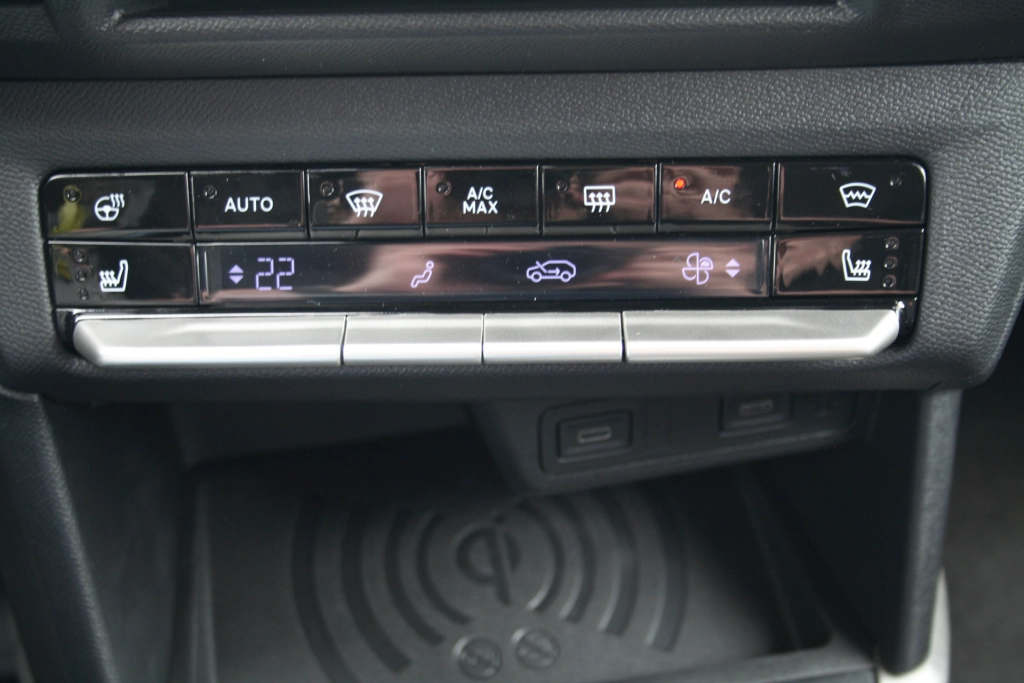 Opel Frontera GS Hybrid 110PS Navigation, Kamera, PDC
