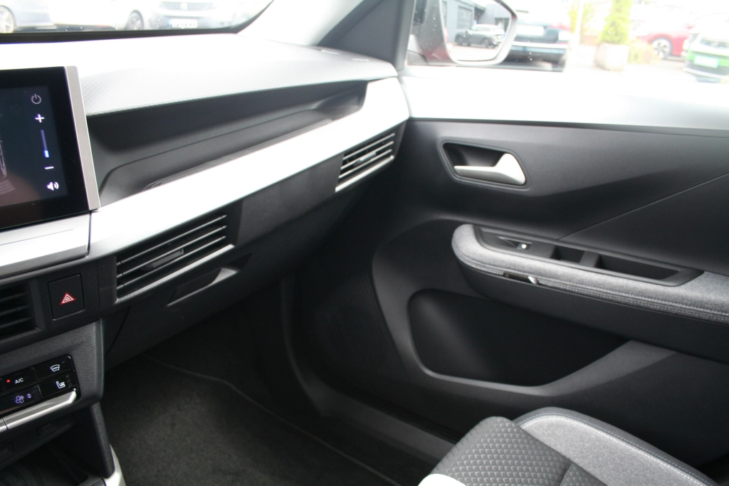 Opel Frontera GS Hybrid 110PS Navigation, Kamera, PDC
