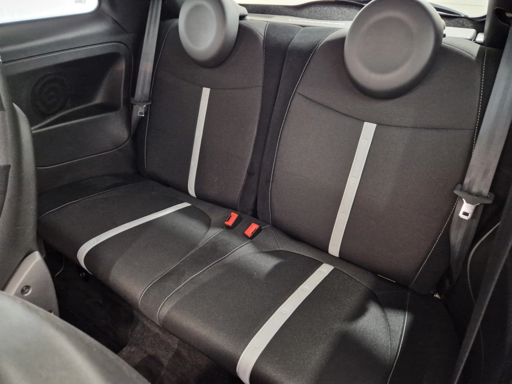 Abarth 595 Competizione Schiebedach, 17 Zoll, Sportsitz