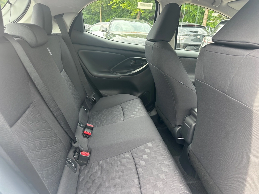Toyota Yaris Comfort 1,0-l-VVT-i, 53 kW (72 PS) 5-Gang-Schaltgetriebe 