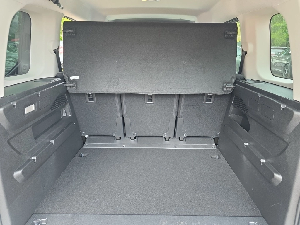 Toyota Proace City Proace City Verso L1 5-türig Team D 1,2-l-Turbo 81 Kw (110 PS) Start/Stop 6-Gang-Schaltgetriebe