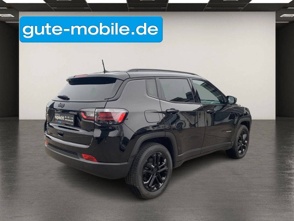 Jeep Compass Upland Plug-In Hybrid 4WD