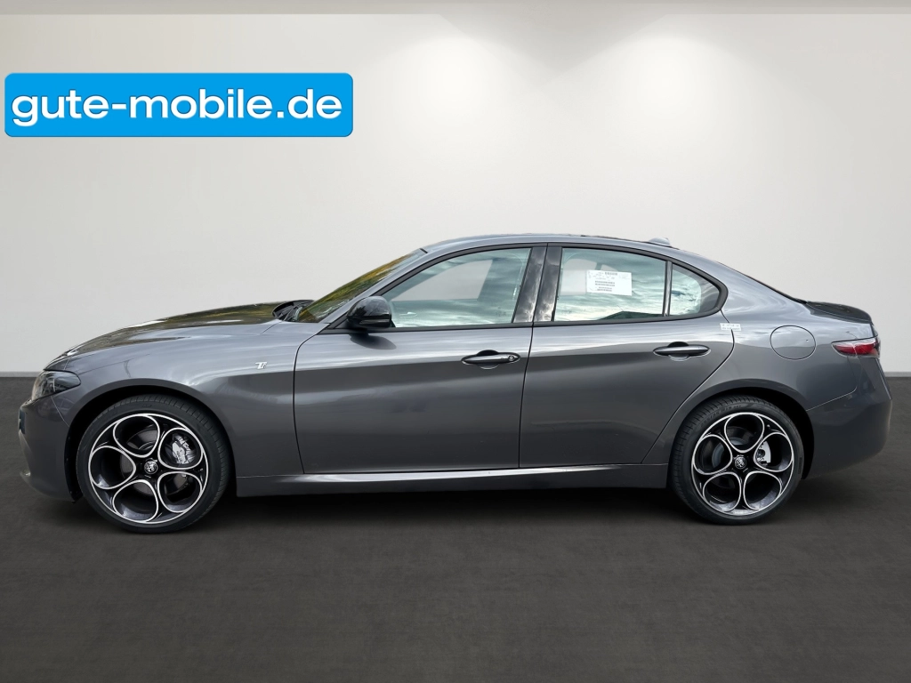 Alfa Romeo Giulia Ti Q4 H&K / Kamera / Allrad / MATRIX