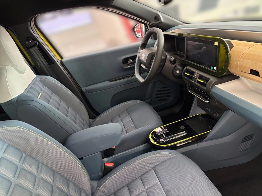 Fiat Grande Panda La Prima Hybrid 1.2