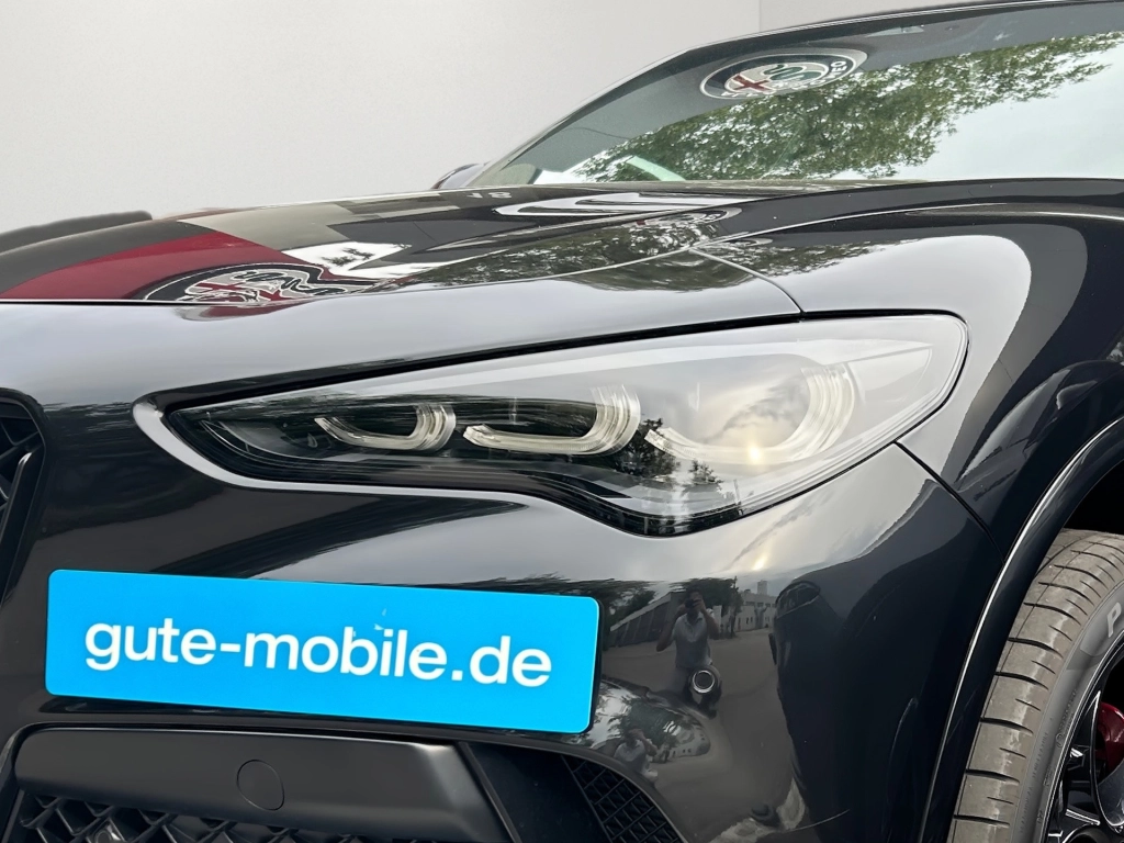 Alfa Romeo Stelvio Quadrifoglio Q4 520PS V6