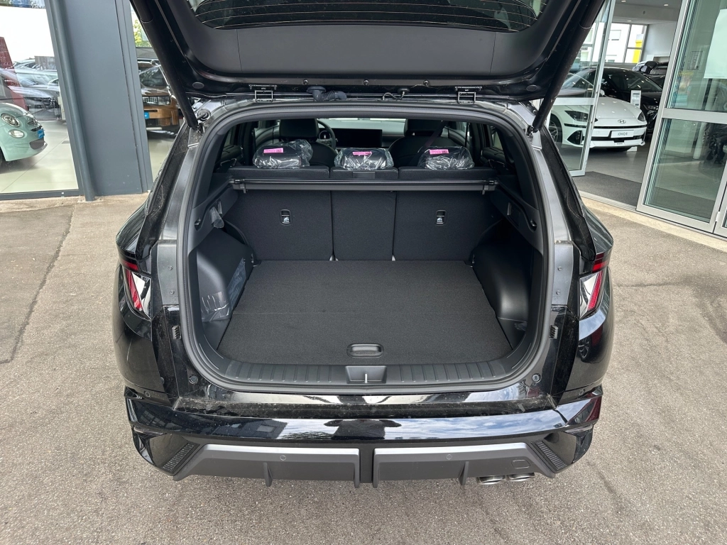 Hyundai TUCSON N-Line Allrad Benziner Automatik Pan-Dach