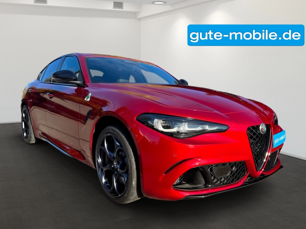 Alfa Romeo Giulia 2.9 V6 Bi-Turbo AT8 Quadrifoglio