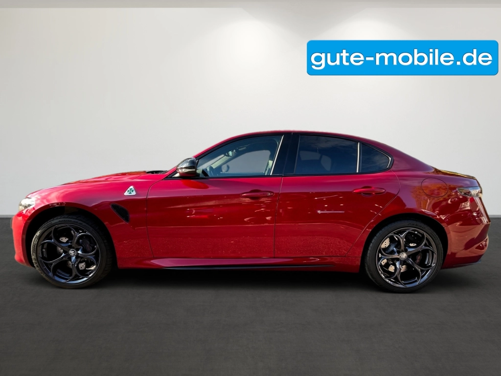 Alfa Romeo Giulia 2.9 V6 Bi-Turbo AT8 Quadrifoglio