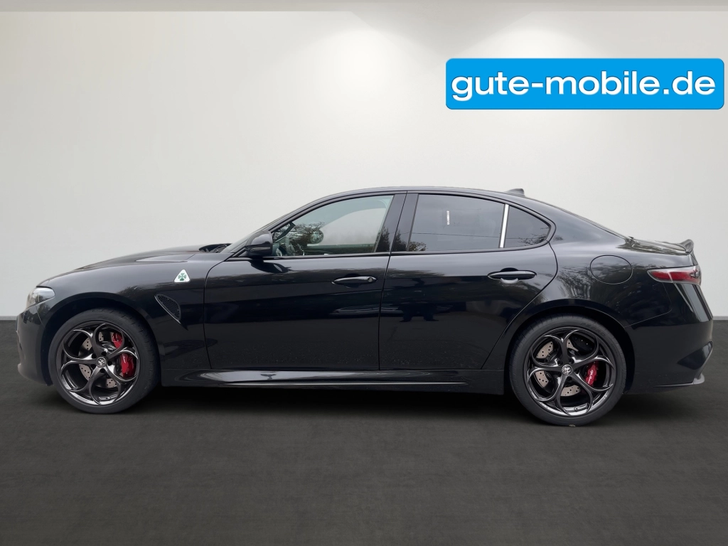 Alfa Romeo Giulia MY24 Quadrifoglio 520 PS 