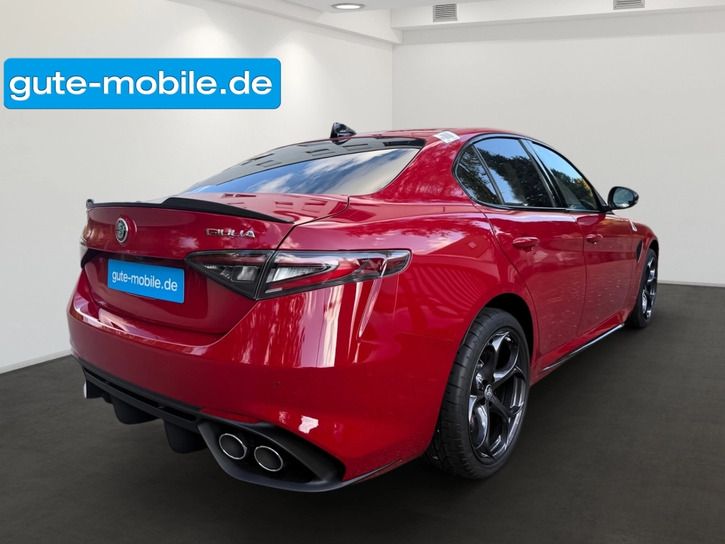 Alfa Romeo Giulia MY24 Quadrifoglio 520PS