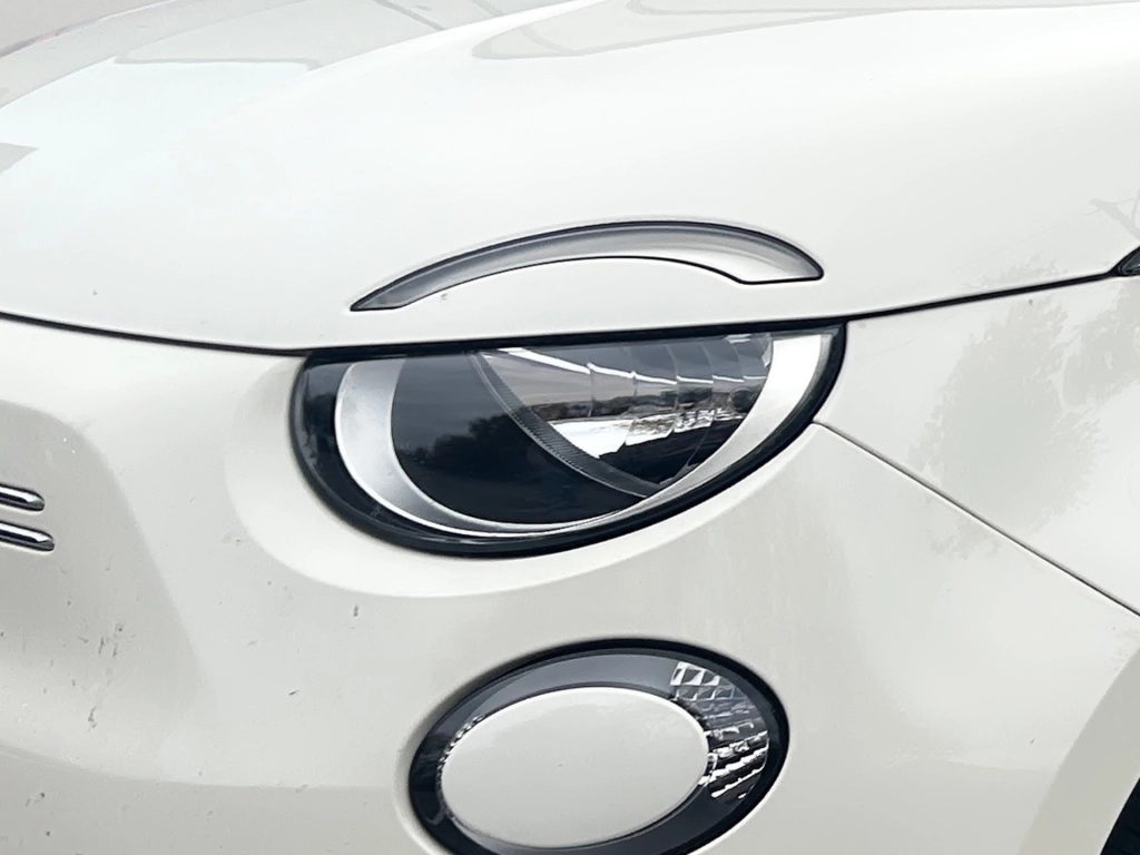 Fiat 500 Basis | 23,8 kWh | CarPlay | Klimaautomatik