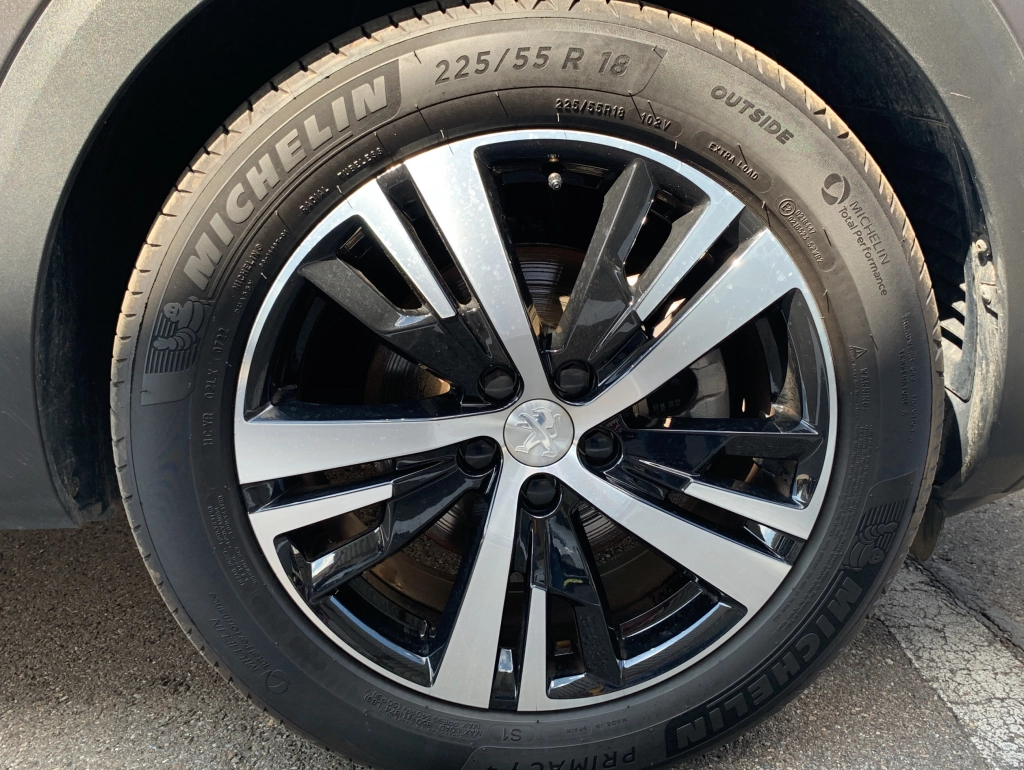 Peugeot 3008 GT 1.5 BlueHDi| SHZ| ACC| LED