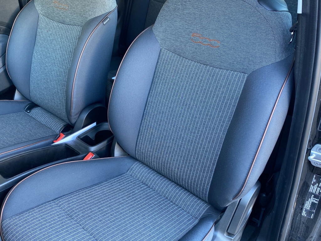 Fiat 500e ICON 42 kWh 118PS |DAB |PDC hinten| Carplay