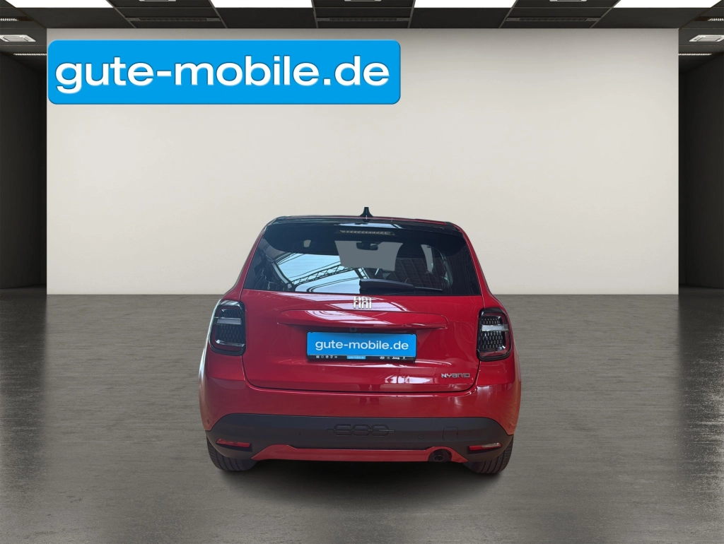 Fiat 600 Hybrid 1.2 T3 110 PS Sonderedition