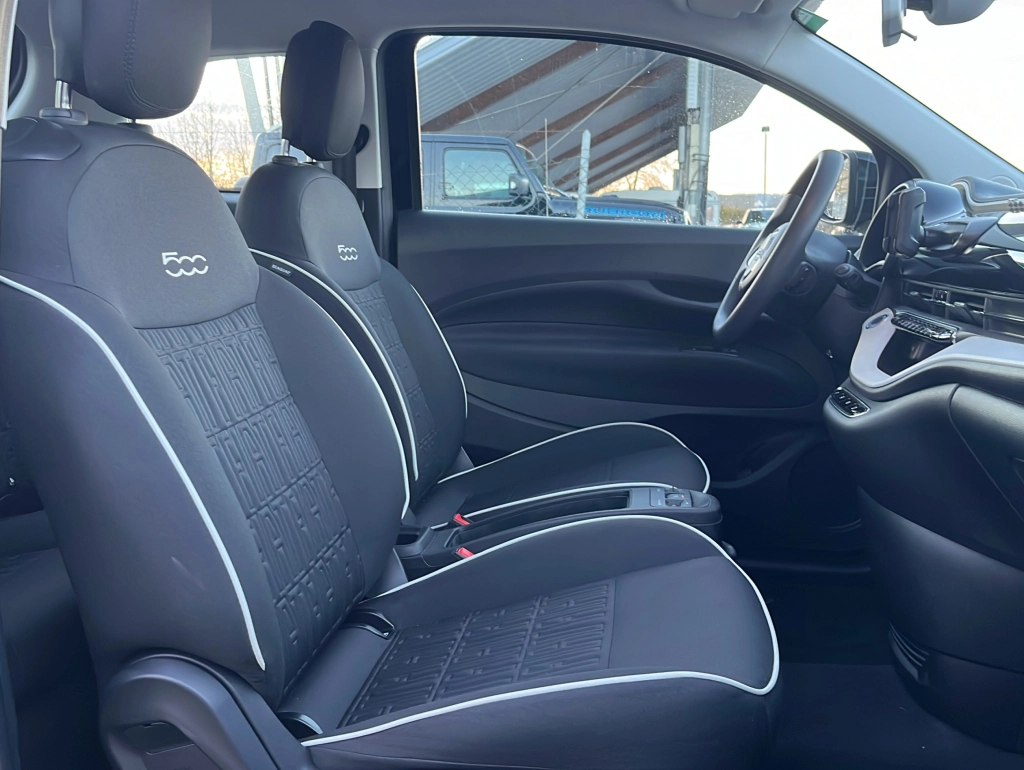 Fiat 500e Action|23,8 kWh|70kW|Mode-2+3 Kabel |ISOFIX
