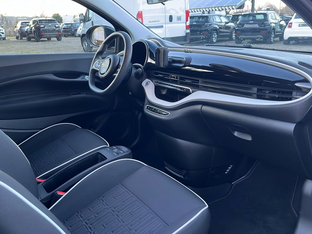 Fiat 500e Action|23,8 kWh|70kW|Mode-2+3 Kabel |ISOFIX