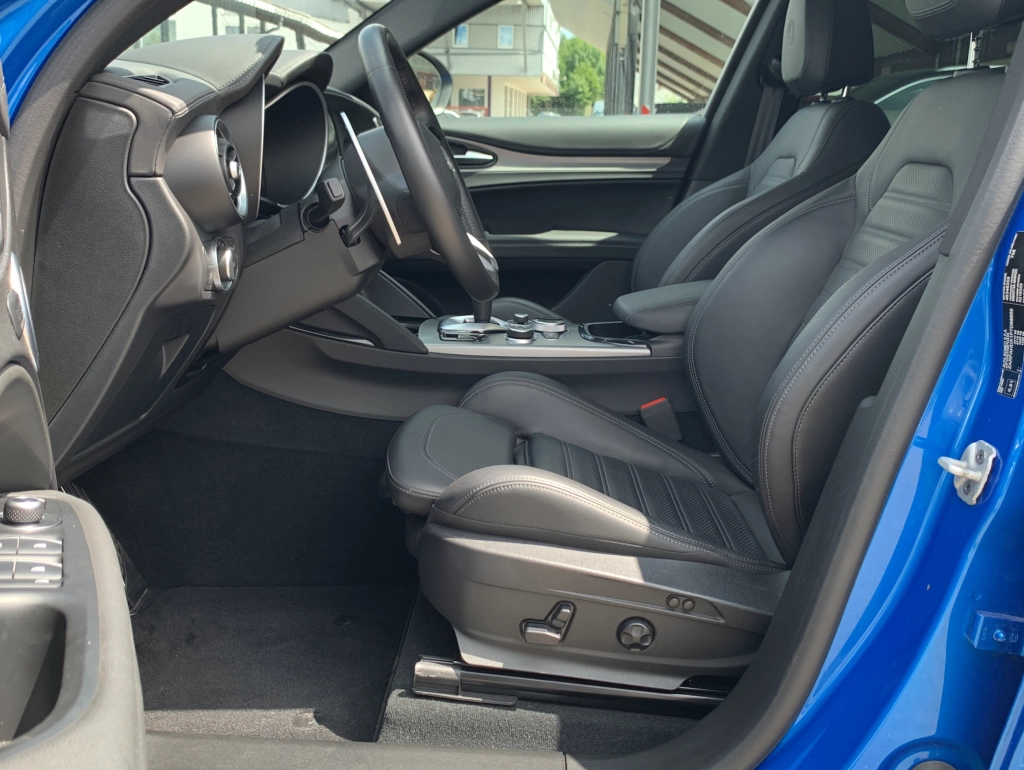 Alfa Romeo Stelvio 2.2 Diesel Veloce PANO | ACC | H&K | SHZ