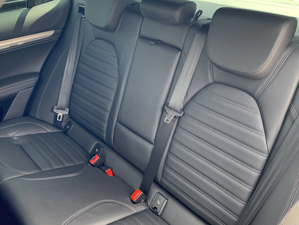 Alfa Romeo Stelvio 2.2 Diesel Veloce PANO | ACC | H&K | SHZ