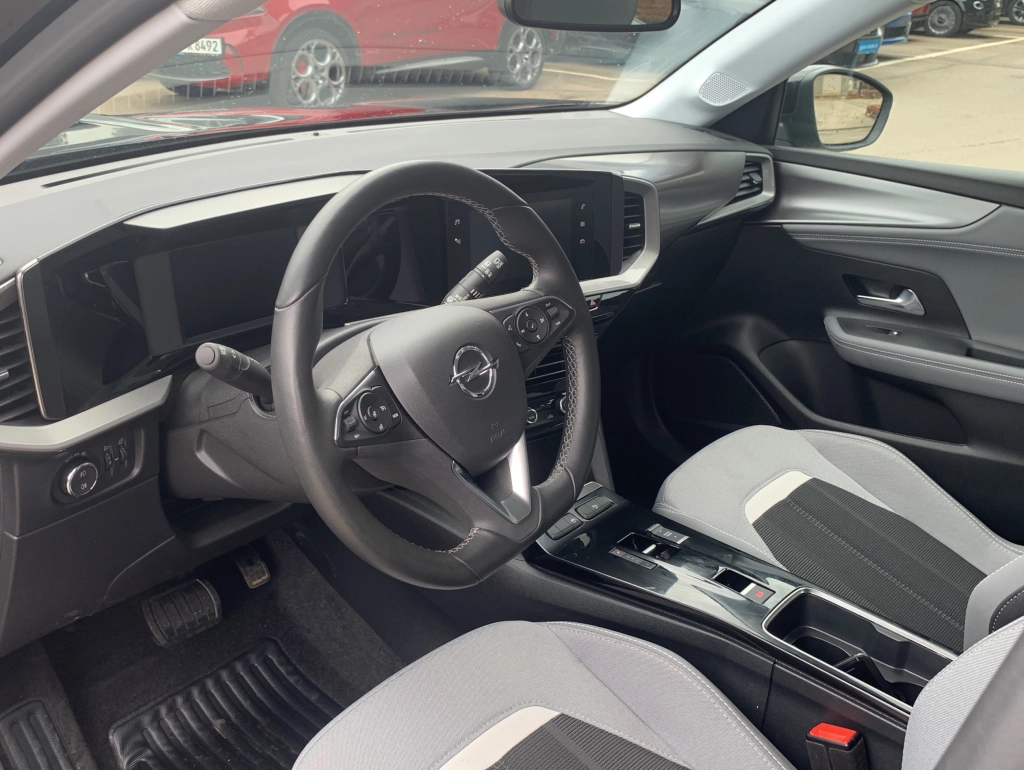 Opel Mokka-e Elegance 100kW | CarPlay | PDC | LED