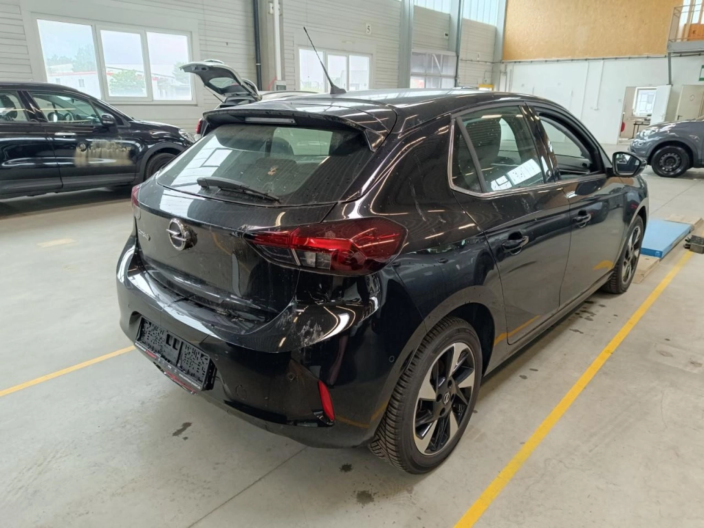 Opel Corsa eElegance 100KW| PDC| Isofix| LED| Carplay