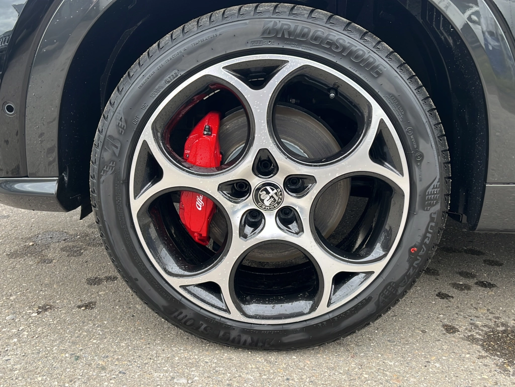 Alfa Romeo Tonale 1.3 VGT PHEV Veloce | SHZ | MATRIX | NAVI