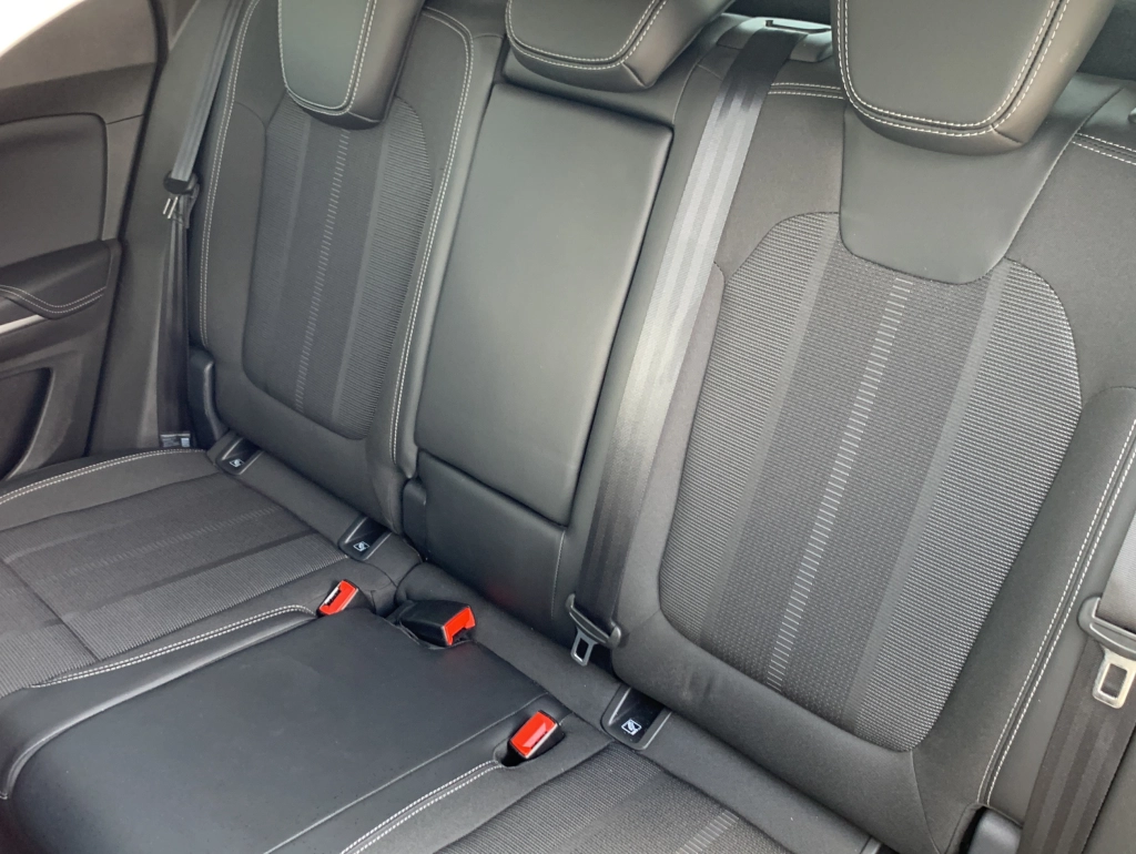 Opel Grandland GS Line| Navi| SHZ| PDC| 180°| Isofix