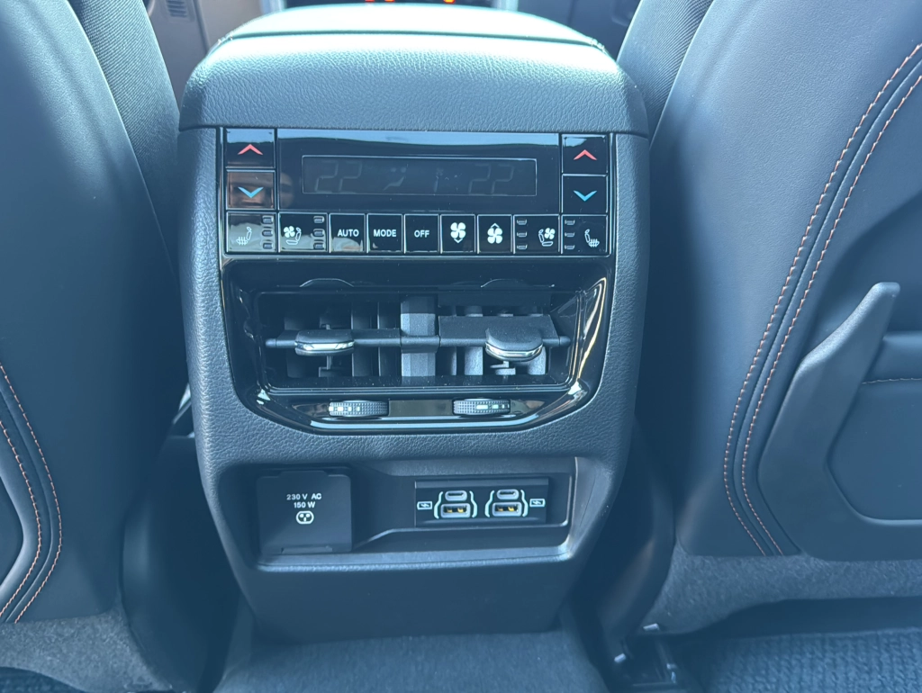 Jeep Grand Cherokee Summit PHEV (200kW) |LEDER|PANO 
