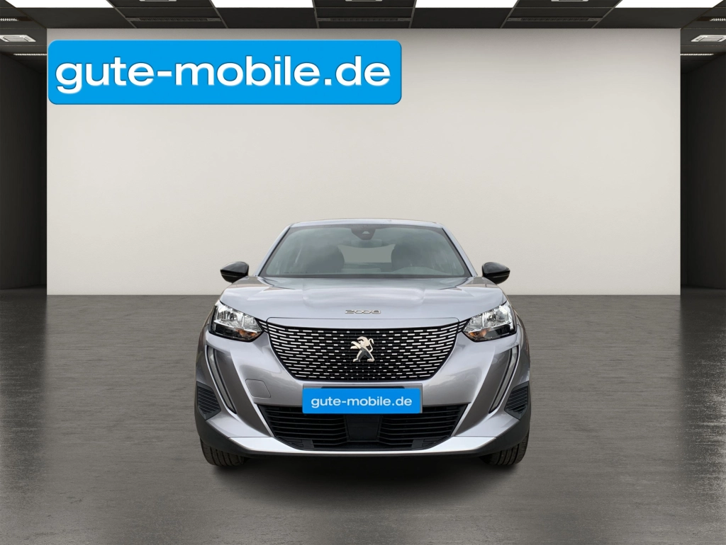 Peugeot 2008 e- Active (100 kW) 136PS| Bluetooth| DAB