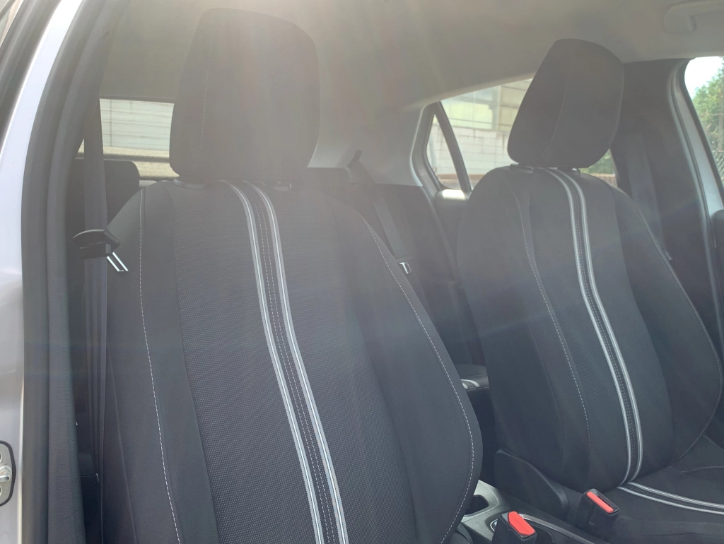 Opel Corsa -e (100kW)| KAMERA| CarPlay| LED| PDC