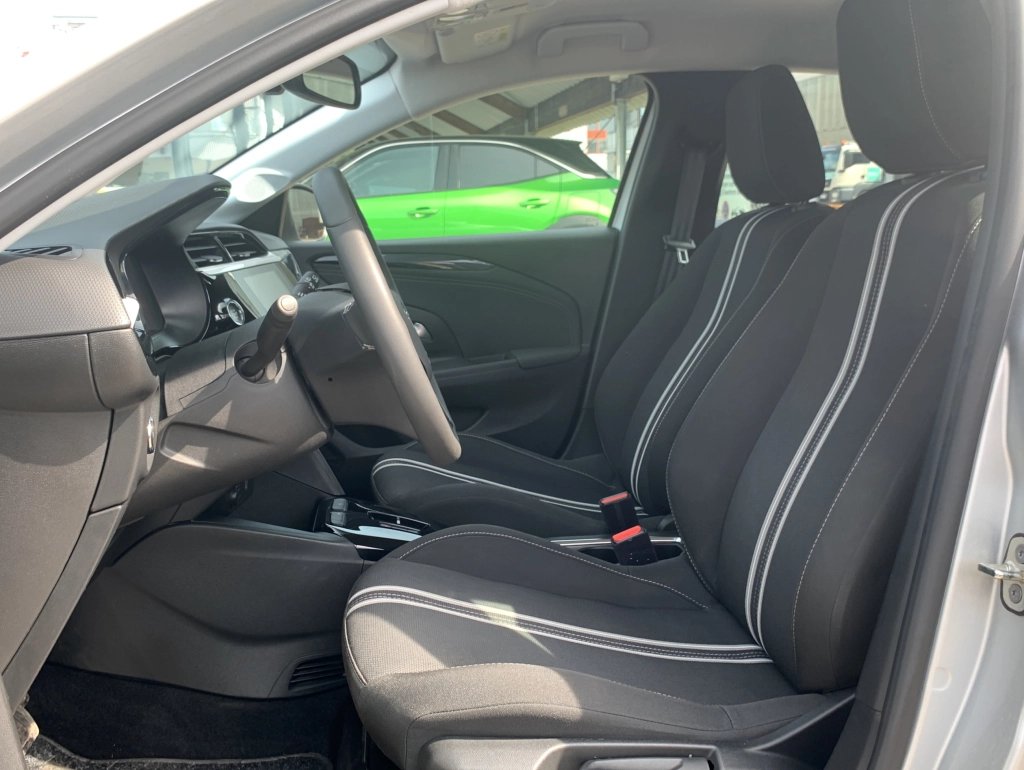 Opel Corsa -e (100kW)| KAMERA| CarPlay| LED| PDC