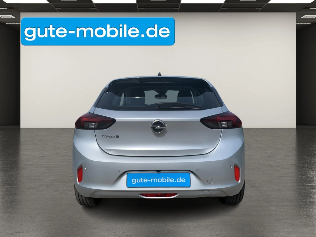 Opel Corsa -e (100kW)| KAMERA| CarPlay| LED| PDC