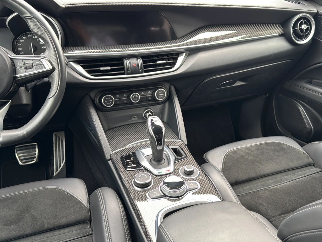 Alfa Romeo Stelvio Quadrifoglio Q4| 2.9 V6 510 PS|4xSHZ|ACC