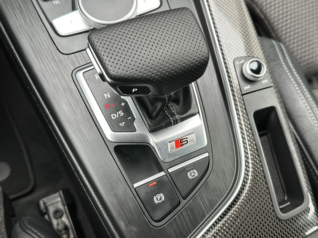 Audi S4 Avant 3.0 TFSI quattro tiptronic ACC / B&O