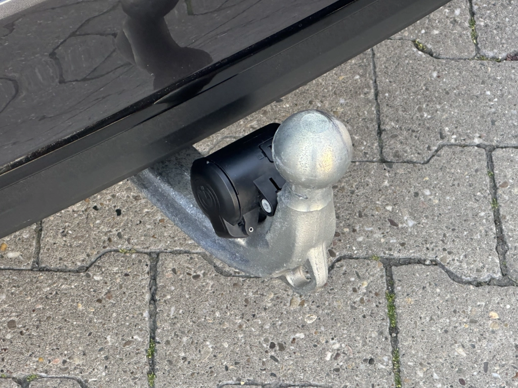 BMW 520 d Touring Aut. / Harman-Kardon / AHK 
