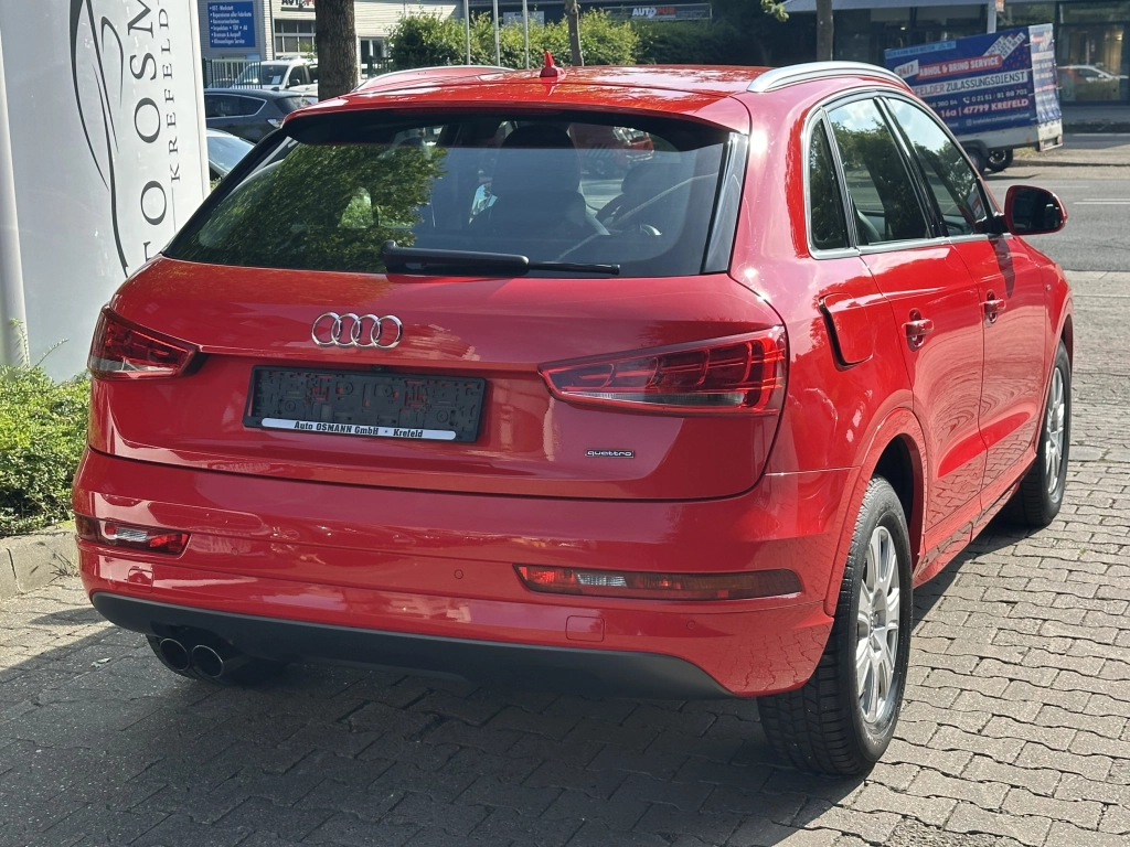 Audi Q3  2.0 TFSI quattro S tronic  S-line 