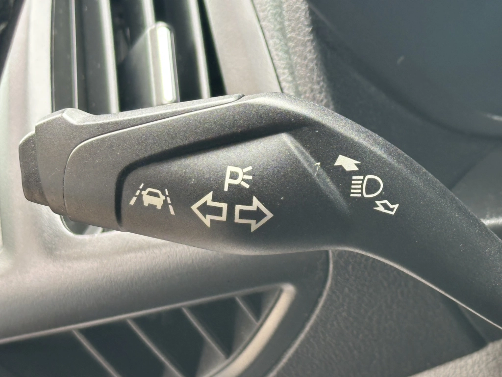 Ford Transit Connect 200 L1 S&S Trend / Bi- Xenon
