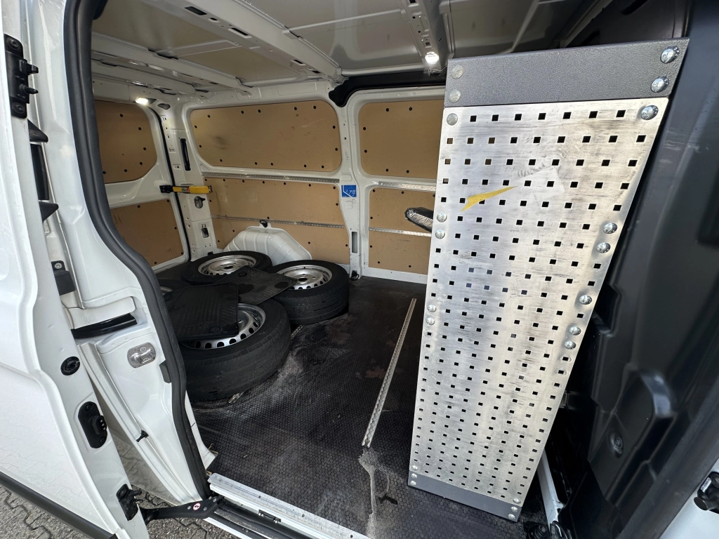 Ford Transit Custom 300 L2H1 LKW VA Trend / Kamera