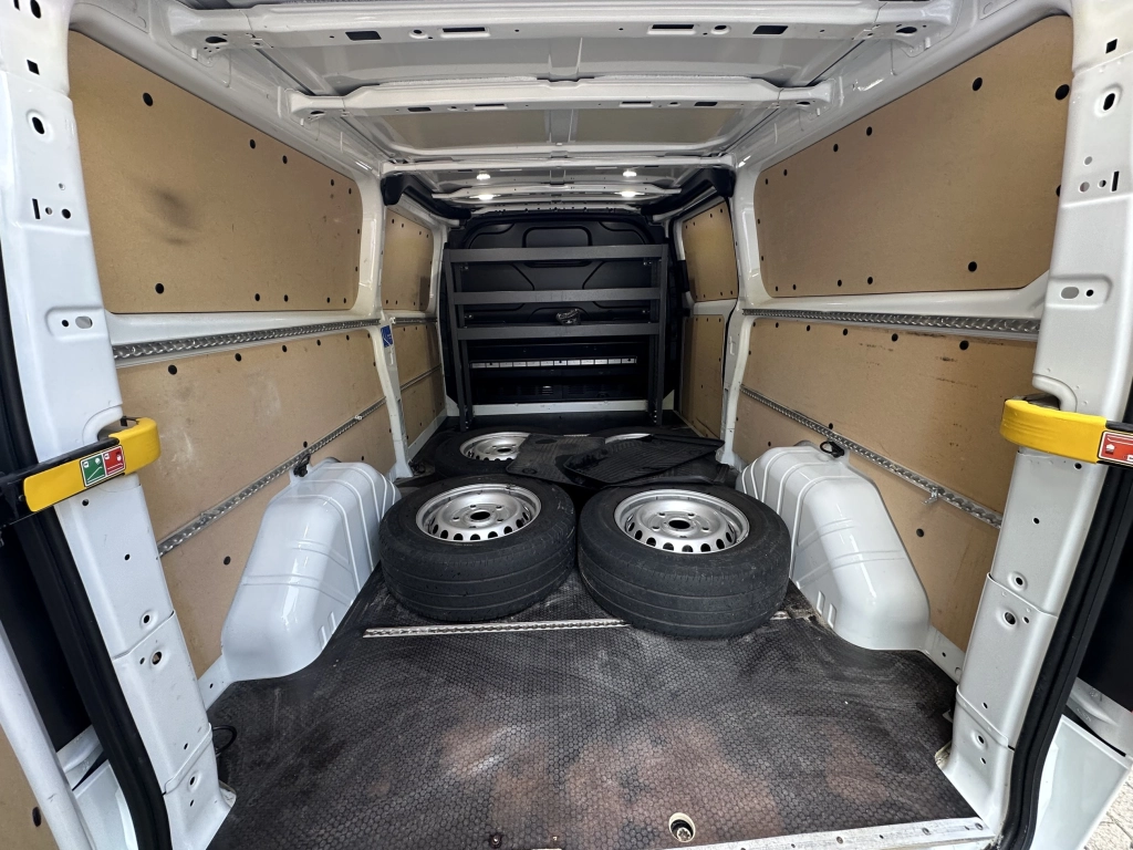 Ford Transit Custom 300 L2H1 LKW VA Trend / Kamera