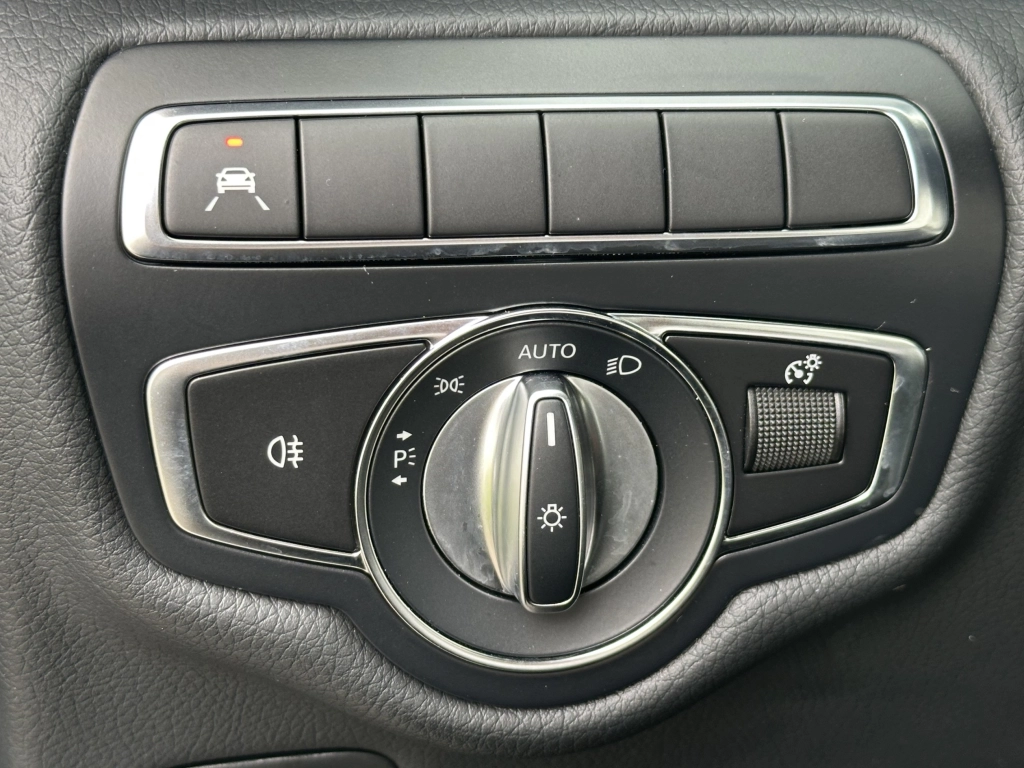 Mercedes-Benz V 300 d EDITION LANG AMG-LINE BURMESTER LED ILS
