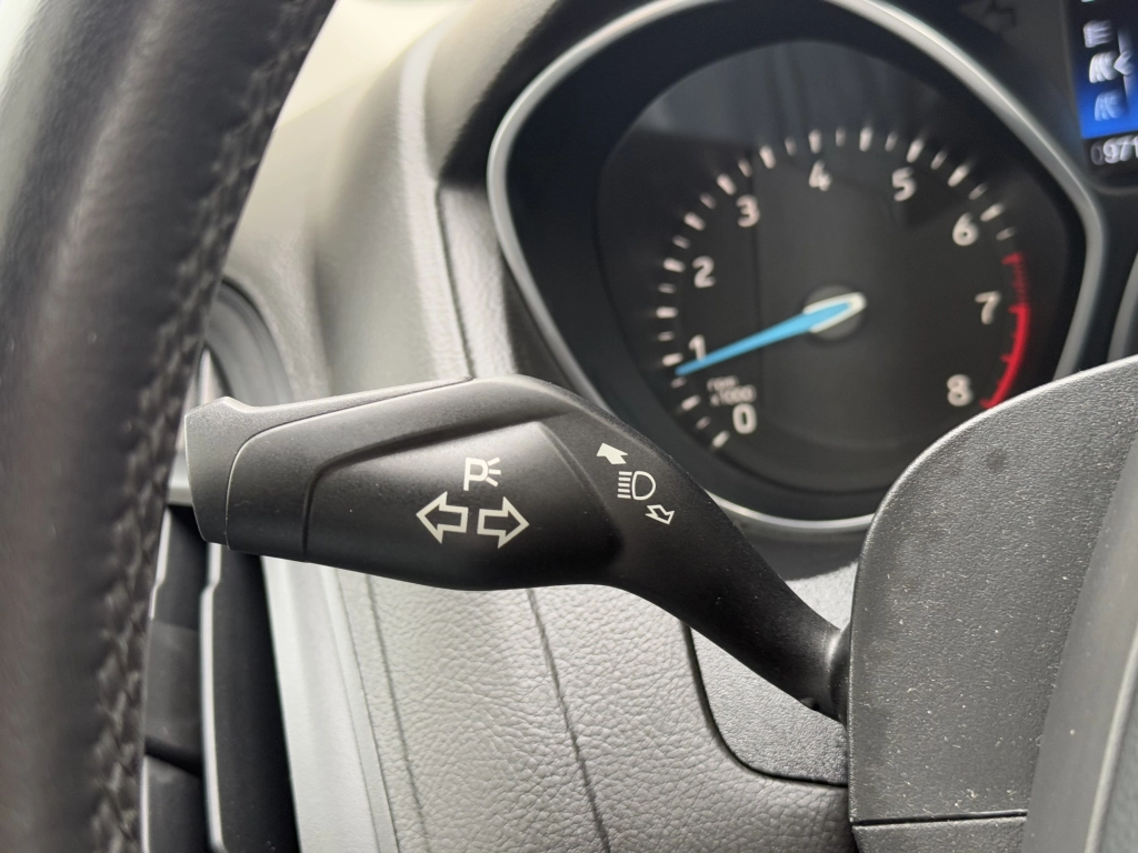 Ford Focus 1.0 EcoBoost Cool & Connect / Navigation