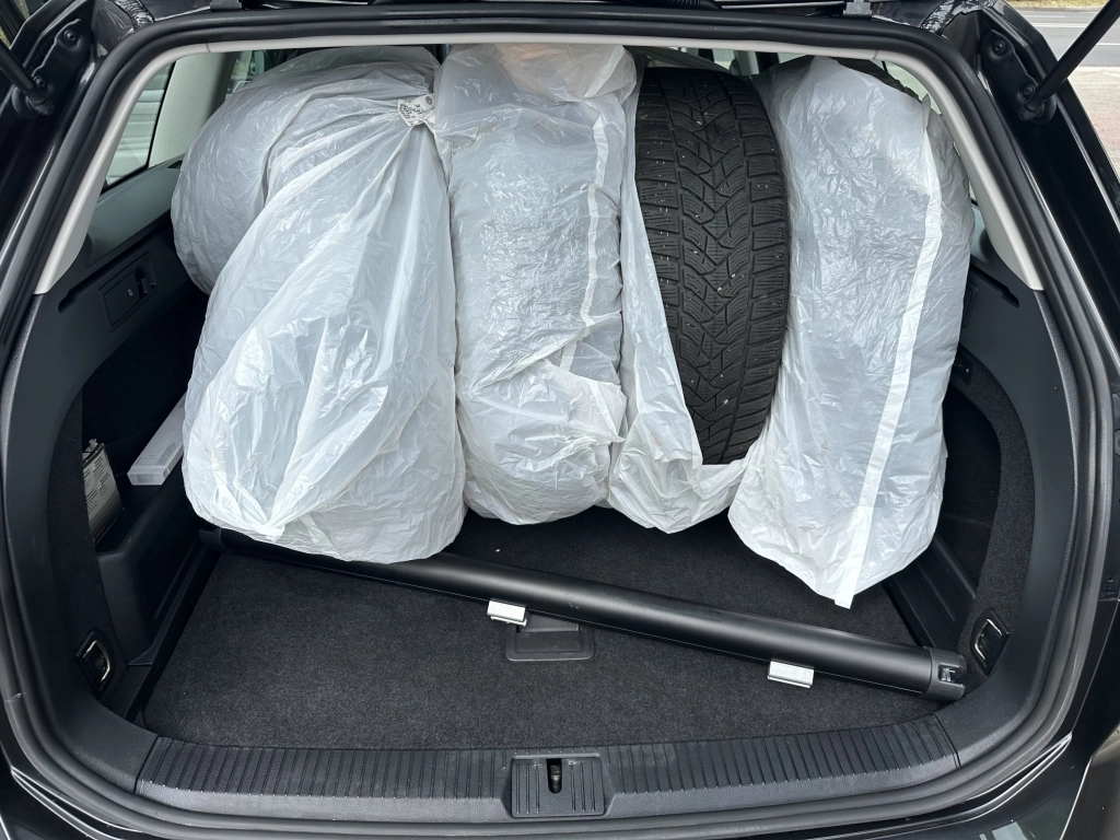 VW Passat Variant 1.4TSI PlugInHybrid DSG GTE / ACC