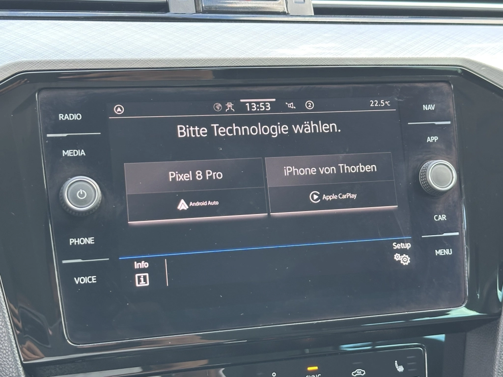 VW Passat Variant 2.0 TDI SCR DSG Business/ RFK AHK