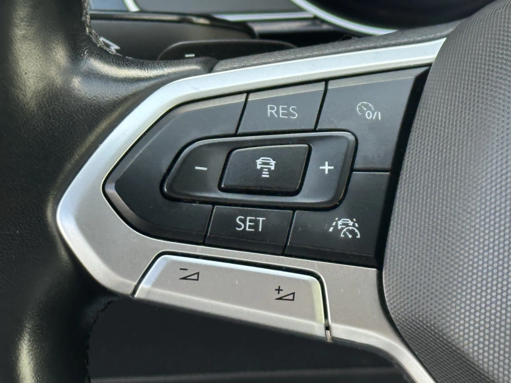 VW Passat Variant 2.0 TDI SCR DSG Business/ RFK AHK