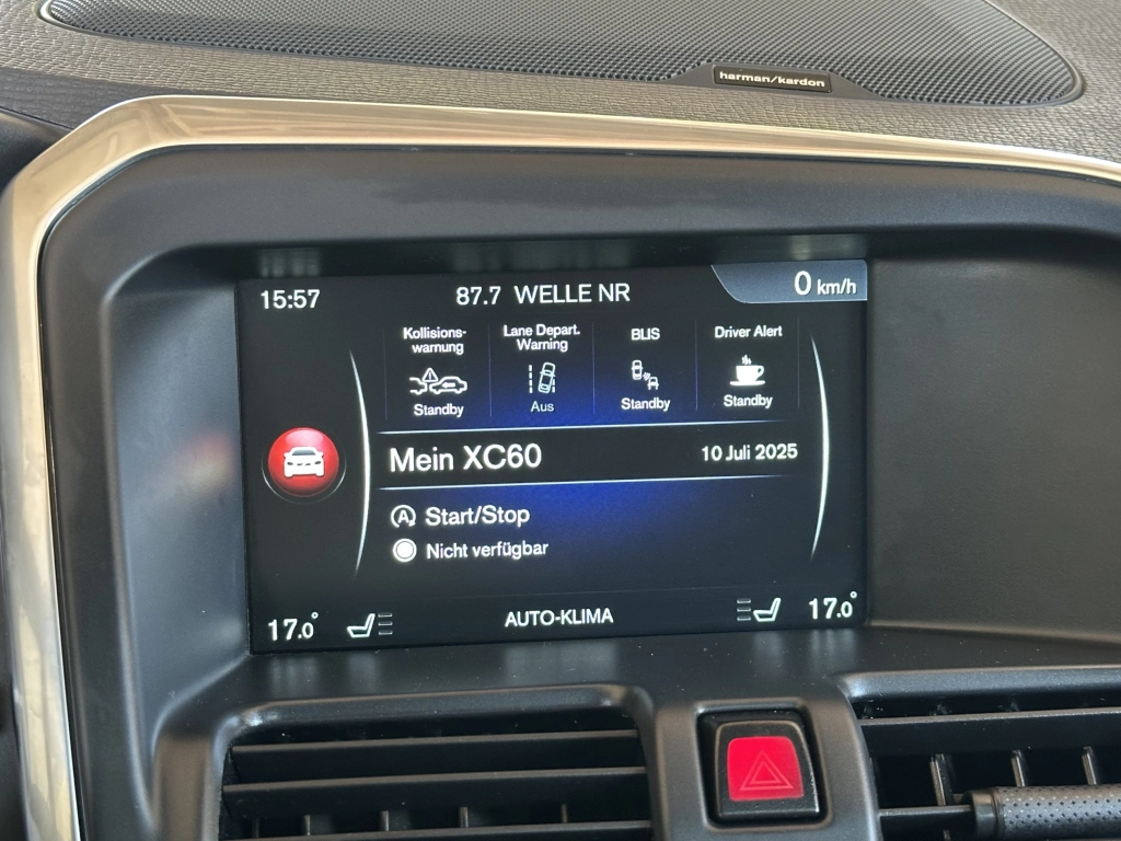 Volvo XC60 D5 AWD Summum / R-Design / BLIS / LED