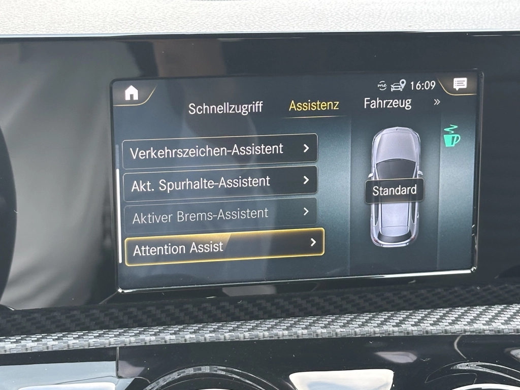 Mercedes-Benz A 200 7G-DCT Style RÜCKFAHRK. / WENIG KM
