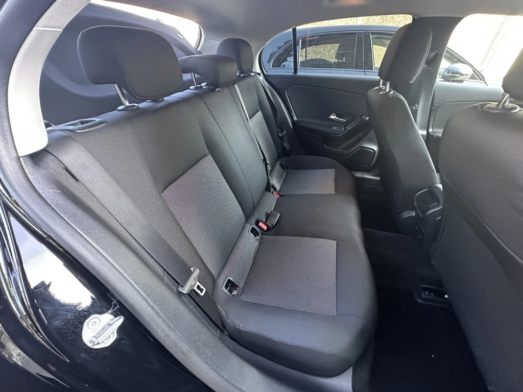 Mercedes-Benz A 250 e Kompaktlimousine  8G-DCT 1HAND  PARK ASS