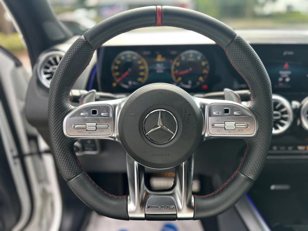 Mercedes-Benz GLB 35 AMG 4Matic AMG Speedshift DCT 8G